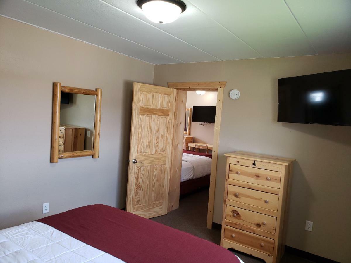 Woodside Dells Hotel & Suites Wisconsin Dells Dış mekan fotoğraf
