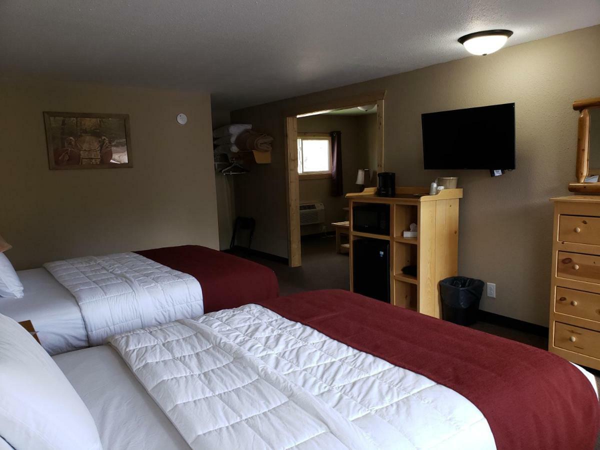 Woodside Dells Hotel & Suites Wisconsin Dells Dış mekan fotoğraf